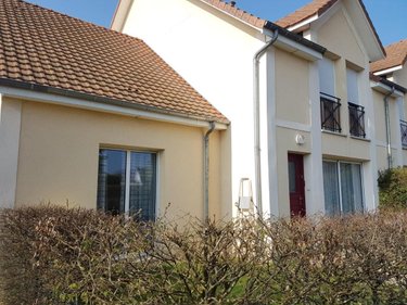 Location maison Le Neubourg 27110 Eure 67 m2 4 pièces 763 euros