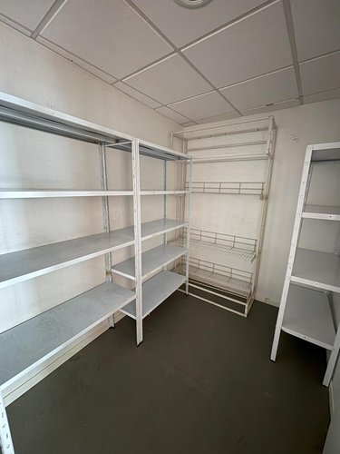 Location fonds et murs commerciaux Laval 53000 Mayenne 70 m2  1200 euros