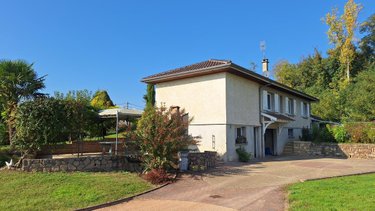 Maison a vendre Saint-Bénigne 01190 Ain 150 m2 7 pièces 249000 euros