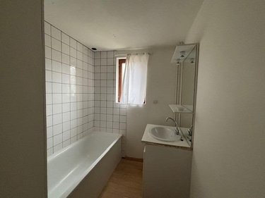 Immeuble a vendre Mauregny-en-Haye 02820 Aisne 105 m2  190000 euros