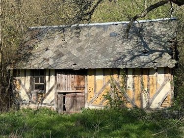 Maison a vendre Lisores 14140 Calvados 258 m2  261000 euros