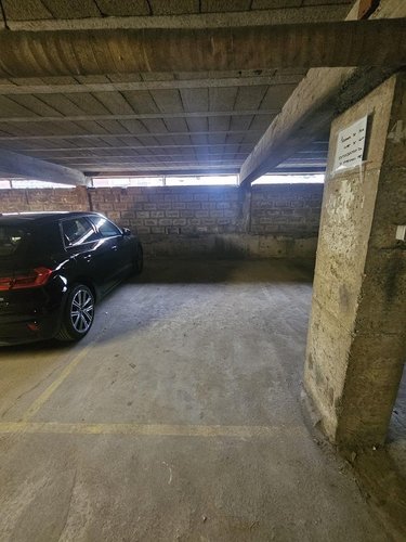 Garage et parking a vendre Lille 59000 Nord 12 m2  23500 euros