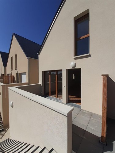 Location appartement Soliers 14540 Calvados 65 m2 3 pièces 900 euros