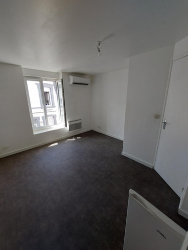 Location appartement Reims 51100 Marne 19 m2  440 euros