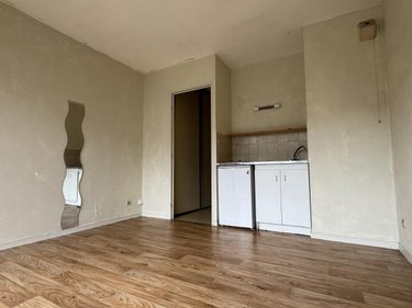 Appartement a vendre Angers 49000 Maine-et-Loire 19 m2 1 pièce 110040 euros