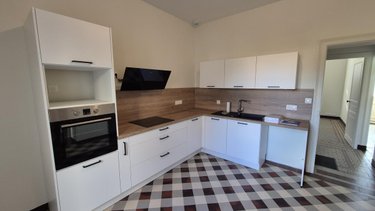Location maison Neuville-sur-Sarthe 72190 Sarthe 161 m2  1600 euros