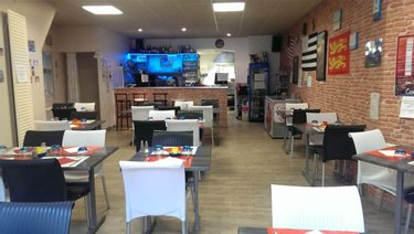 Fonds et murs commerciaux a vendre Saint-James 50240 Manche 1 m2  90490 euros