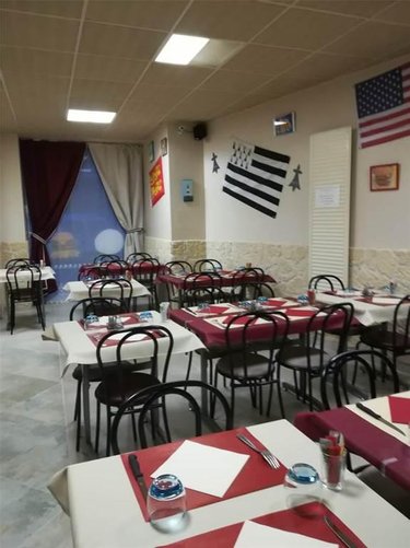 Fonds et murs commerciaux a vendre Saint-James 50240 Manche 1 m2  90490 euros