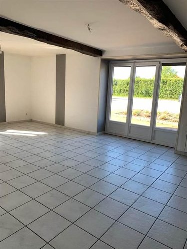 Location appartement Saint-Cyr-sur-Menthon 01380 Ain 98 m2 3 pièces 600 euros