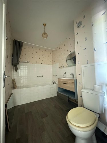 Location appartement Ambérieu-en-Bugey 01500 Ain 52 m2 2 pièces 650 euros