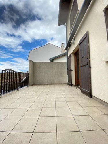 Location appartement Ambérieu-en-Bugey 01500 Ain 125 m2 4 pièces 1256 euros