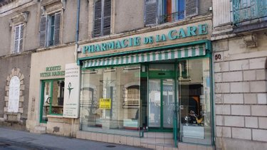 Immeuble a vendre Argenton-sur-Creuse 36200 Indre 200 m2  140000 euros