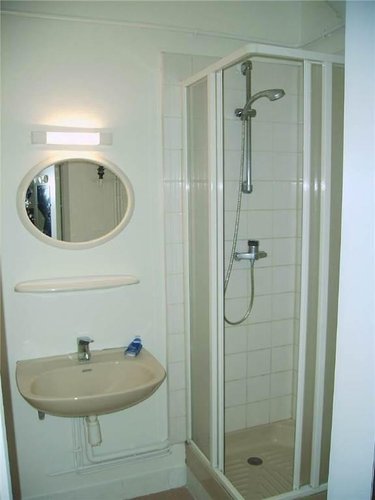 Location appartement Rennes 35000 Ille-et-Vilaine 18 m2 1 pièce 419 euros