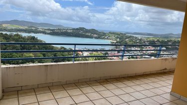 Appartement a vendre La Trinité 97220 Martinique 80 m2  188500 euros