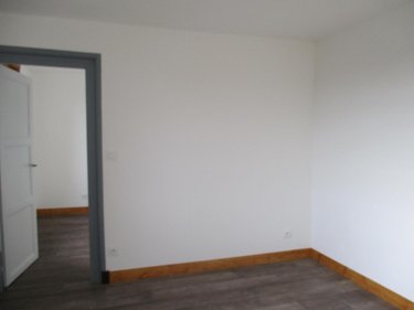 Location appartement Brionne 27800 Eure 54 m2  638 euros
