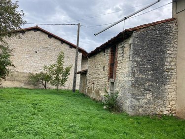 Maison a vendre Neuville-sur-Ain 01160 Ain 160 m2 8 pièces 140000 euros