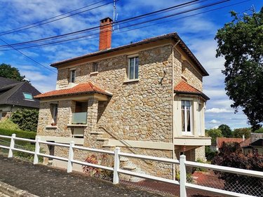 Maison a vendre Bagnoles-de-l'Orne-Normandie 61140 Orne 150 m2 7 pièces 310880 euros