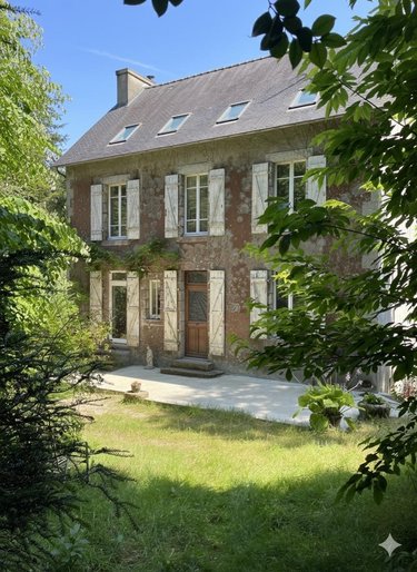 Maison a vendre Huelgoat 29690 Finistère 210 m2 7 pièces 399360 euros