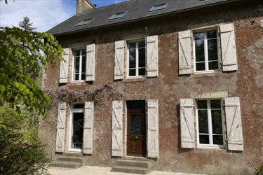Maison a vendre Huelgoat 29690 Finistère 210 m2 7 pièces 399360 euros