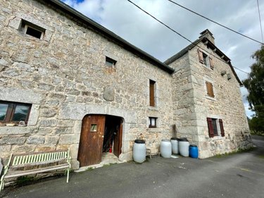 Maison a vendre Peyre en Aubrac 48130 Lozère 270 m2 7 pièces 170000 euros