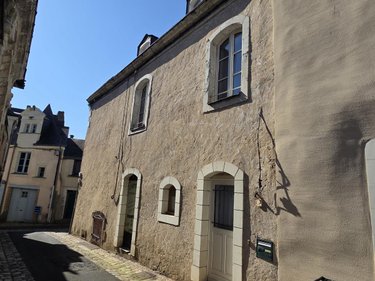 Immeuble a vendre Château-Gontier-sur-Mayenne 53200 Mayenne 85 m2  157500 euros