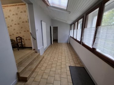 Maison a vendre Saintes 17100 Charente-Maritime 115 m2 6 pièces 199348 euros