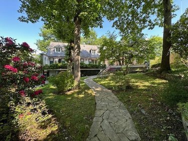 Maison a vendre Avrillé 49240 Maine-et-Loire 242 m2 7 pièces 655000 euros