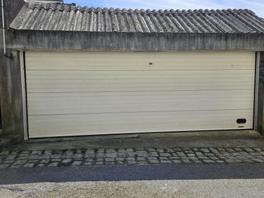 Garage et parking a vendre Pontivy 56300 Morbihan 32 m2  39500 euros