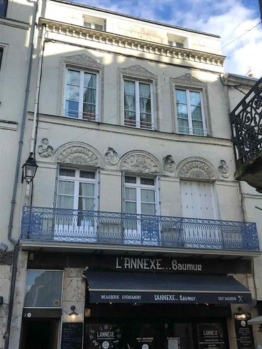 Immeuble a vendre Saumur 49400 Maine-et-Loire 381 m2  457582 euros