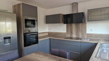Location maison Hénin-Beaumont 62110 Pas-de-Calais 101 m2  980 euros