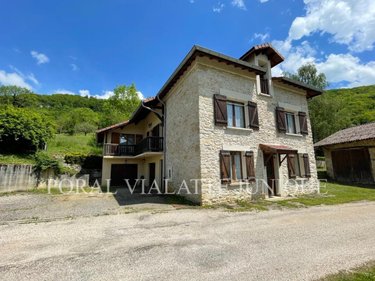 Maison a vendre Torcieu 01230 Ain 182 m2 8 pièces 285000 euros