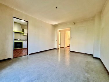 Appartement a vendre Aubagne 13400 Bouches-du-Rhône 55 m2 3 pièces 156000 euros