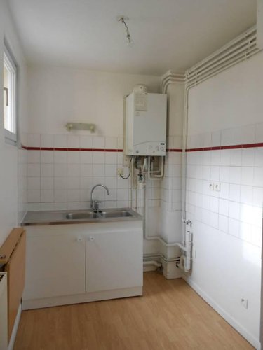 Location appartement Épernay 51200 Marne 39 m2 2 pièces 350 euros