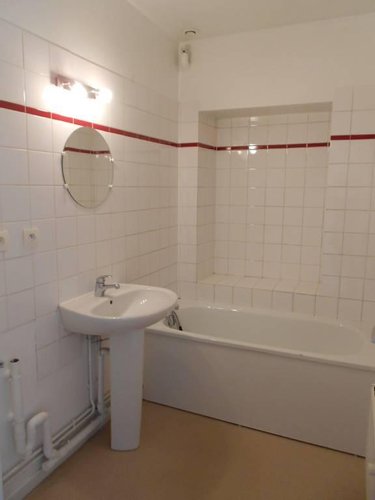 Location appartement Épernay 51200 Marne 39 m2 2 pièces 350 euros