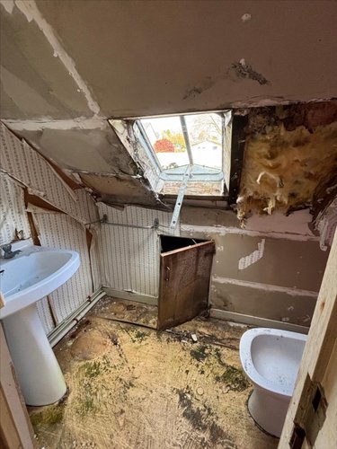 Maison a vendre Brennilis 29690 Finistère 70 m2 4 pièces 24000 euros