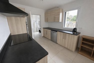 Location maison Saint Père Marc en Poulet 35430 Ille-et-Vilaine 104 m2 5 pièces 1270 euros