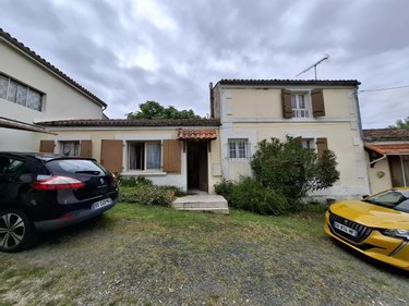 Maison a vendre Saintes 17100 Charente-Maritime 101 m2 4 pièces 85000 euros