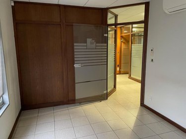 Location fonds et murs commerciaux Damparis 39500 Jura 115 m2  1200 euros