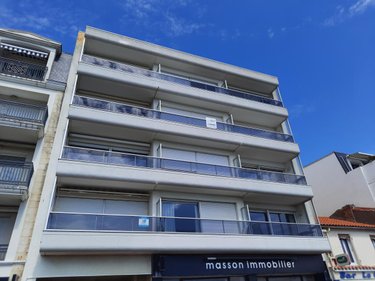Appartement a vendre Saint-Gilles-Croix-de-Vie 85800 Vendée 26 m2 1 pièce 143000 euros