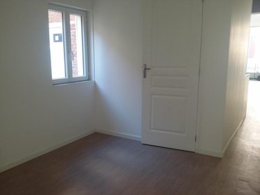 Location fonds et murs commerciaux Orbec 14290 Calvados 56 m2  550 euros