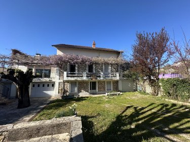 Maison a vendre Cahors 46000 Lot 155 m2 8 pièces 215000 euros