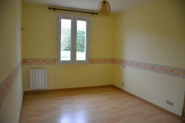 Location maison Château-Gontier-sur-Mayenne 53200 Mayenne 78 m2 5 pièces 600 euros