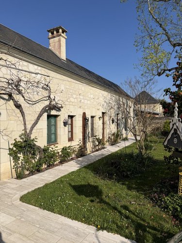 Maison a vendre Bourgueil 37140 Indre-et-Loire 297 m2  453200 euros