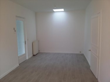 Location appartement Livarot-Pays-d'Auge 14140 Calvados 84 m2  587 euros