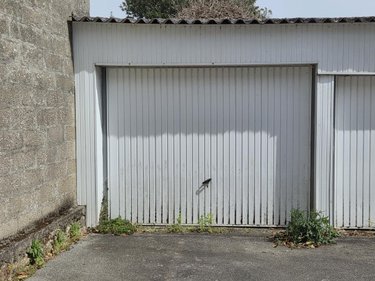 Garage et parking a vendre Ploemeur 56270 Morbihan 15 m2  40000 euros