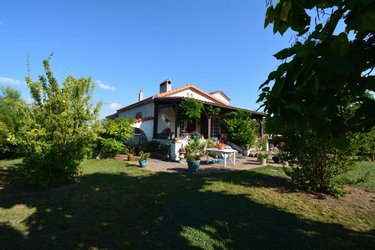 Viager maison Mozac 63200 Puy-de-Dôme 205 m2 9 pièces 70000 euros