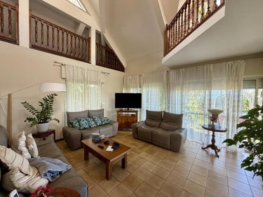 Maison a vendre Saint-Paul 97460 Réunion 250 m2  1248000 euros