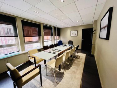 Location fonds et murs commerciaux Rouen 76000 Seine-Maritime 79 m2  2030 euros
