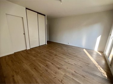 Location appartement Reims 51100 Marne 31 m2 1 pièce 470 euros