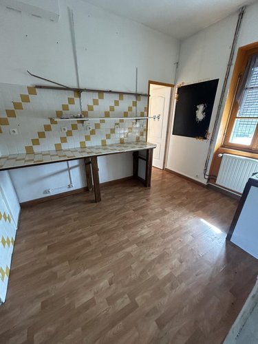 Immeuble a vendre Flers 61100 Orne 300 m2  79500 euros